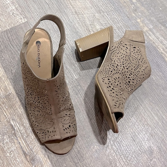 Big Buddha size 11 peep toe lattice wedges - Picture 1 of 6